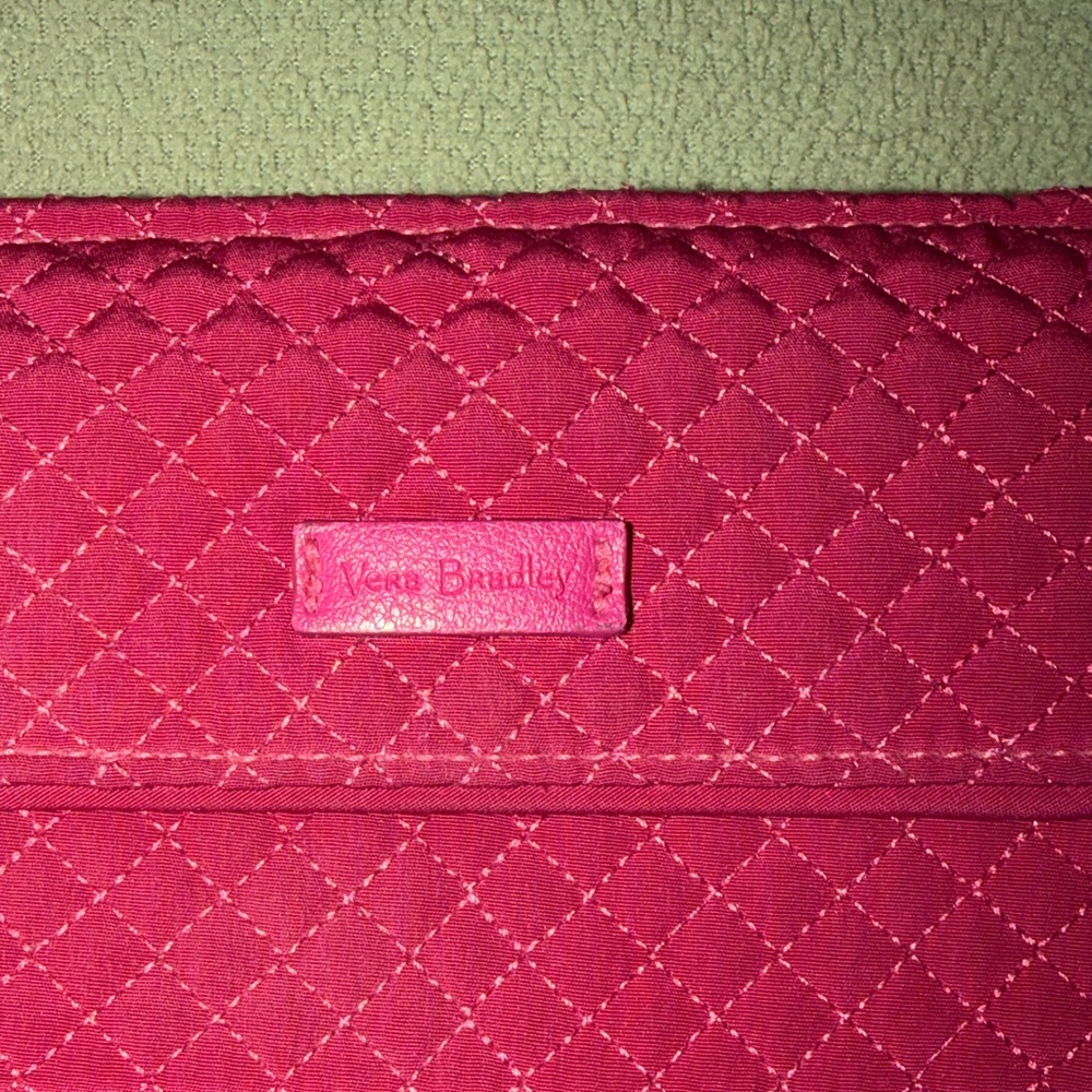Vera Bradley Quilted Pink Wristlet - Picture 2 of 8